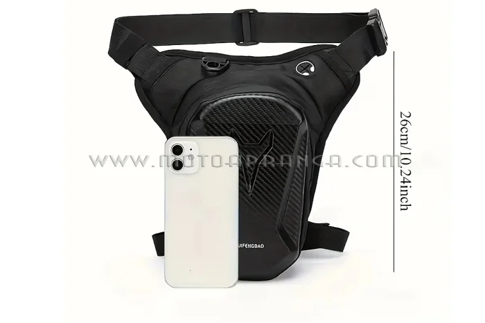 Motorcycle bag on the leg