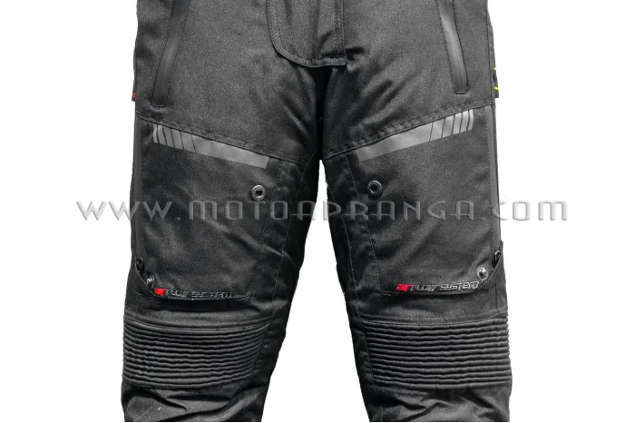 SM HIGHLAND LADY textile trousers with protectors